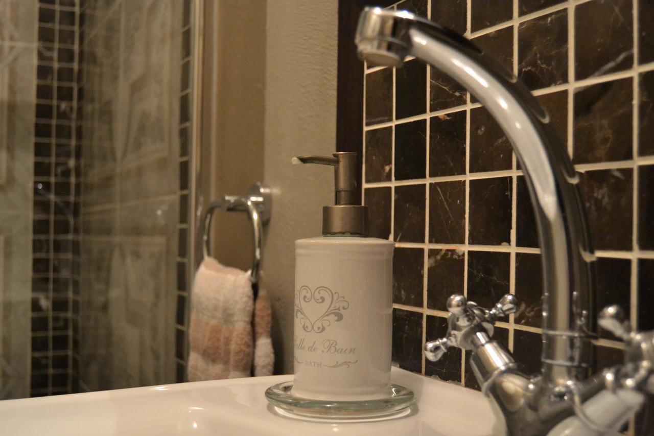 Versailles Self-Catering ウェリントン エクステリア 写真